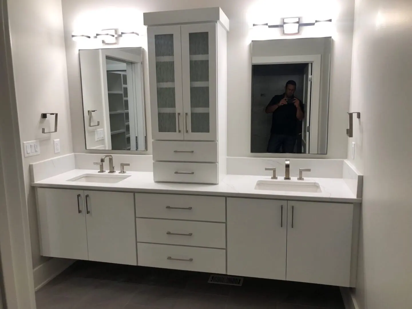 Front lighted LED bathroom Vanity mirror decor