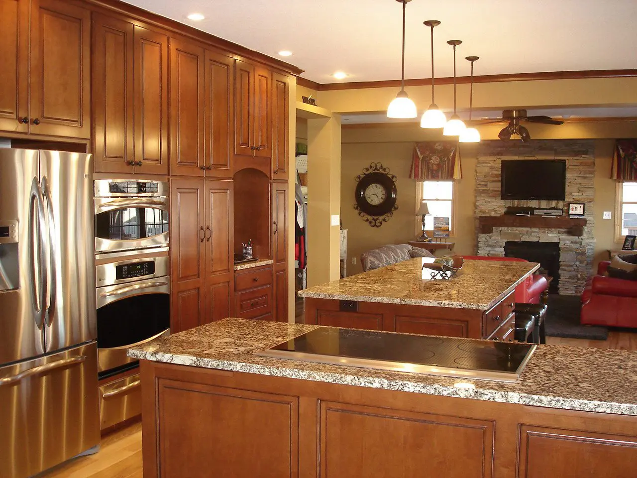 Woodberry kitchen remodelling with curio cabinets